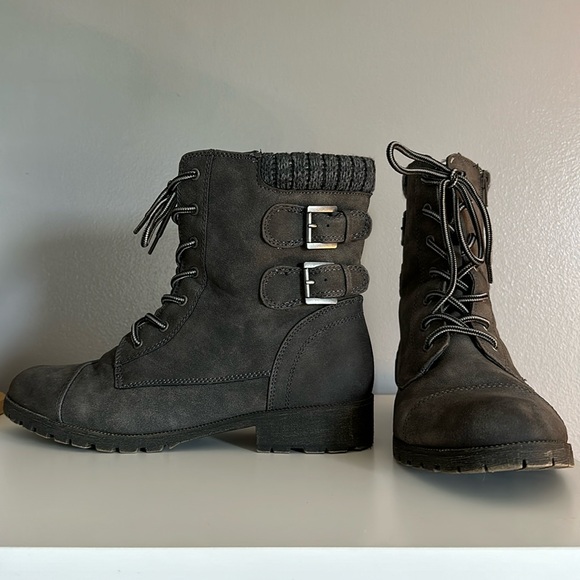 Shoes - Women’s grey suede combat boots with sweater accent